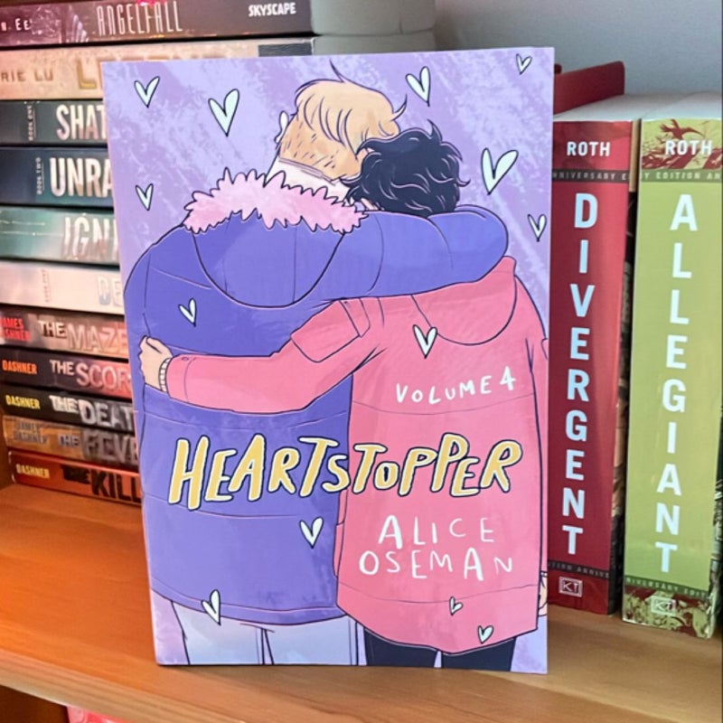 Heartstopper: Volume 4: a Graphic Novel