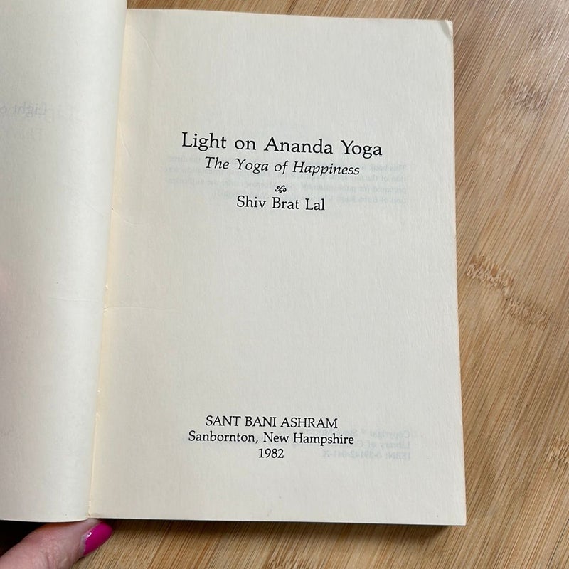 Light on Ananda Yoga