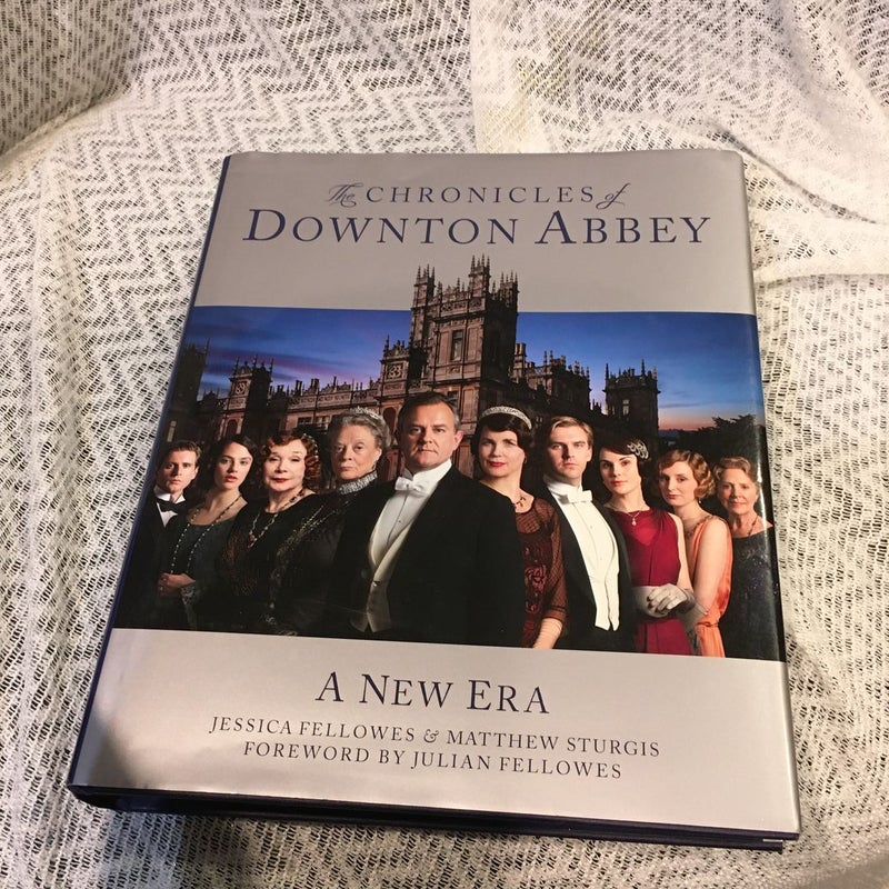 The Chronicles of Downton Abbey (Official Series 3 TV Tie-In)
