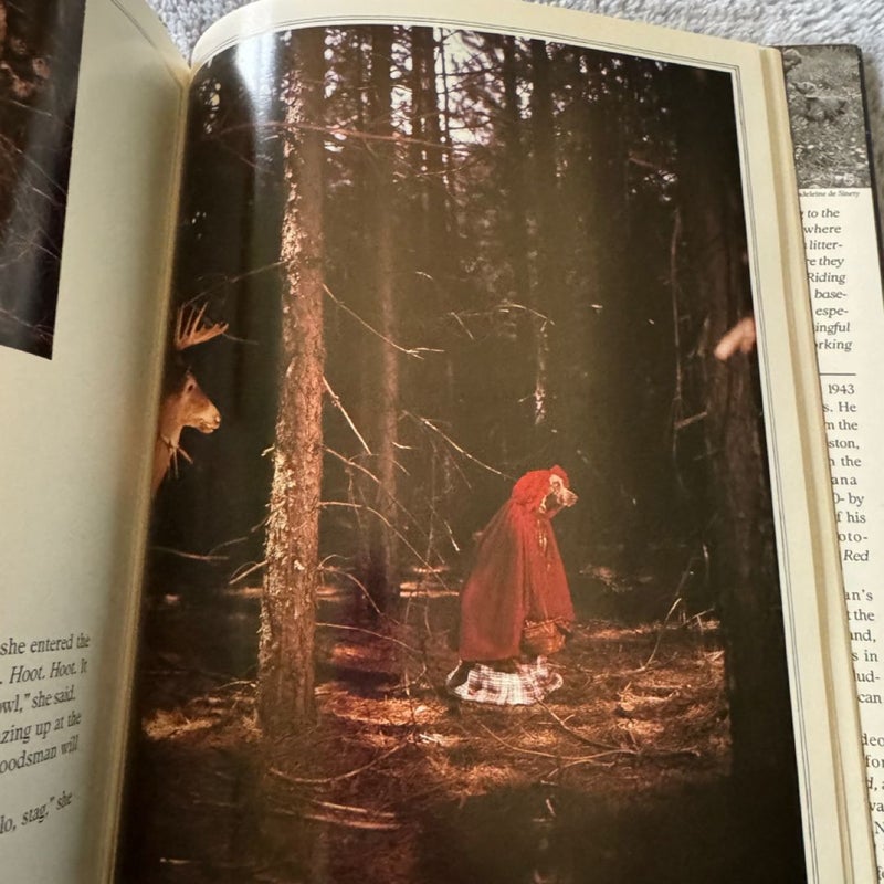 1ST ED Little Red Riding Hood