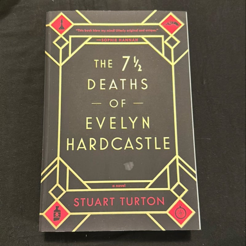 The 7½ Deaths of Evelyn Hardcastle