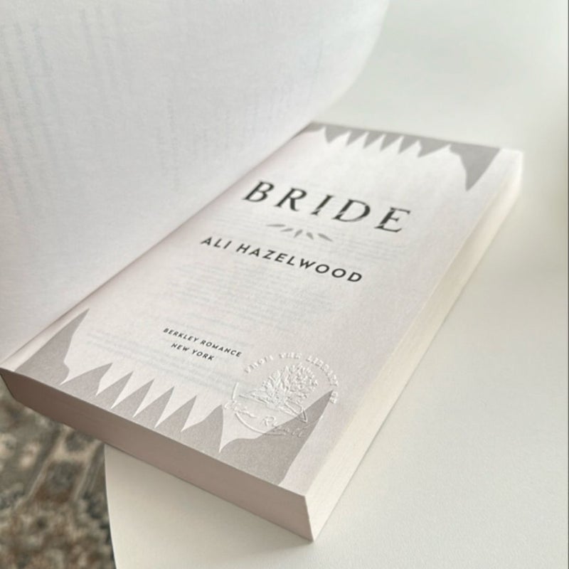 Bride (paperback) 