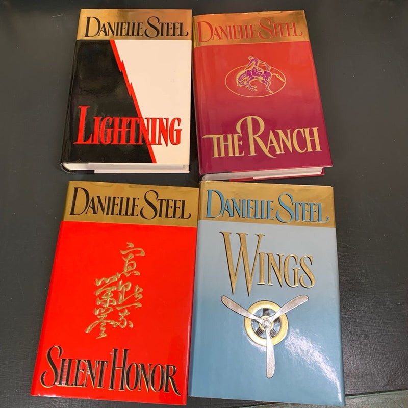 Danielle Steele 4-book Bundle