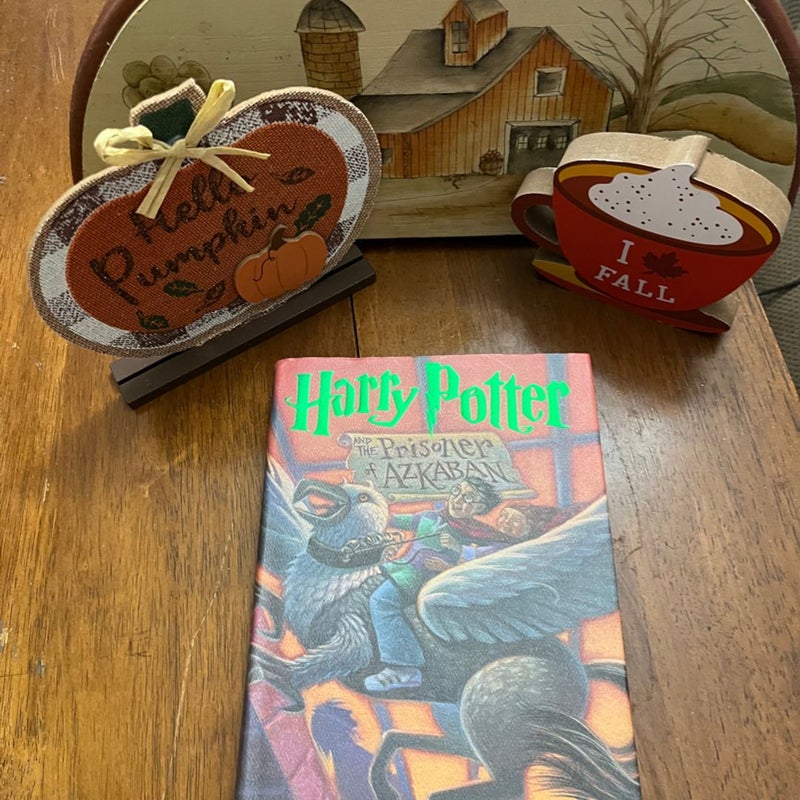 Harry Potter and the Prisoner of Azkaban (Harry Potter, Book 3