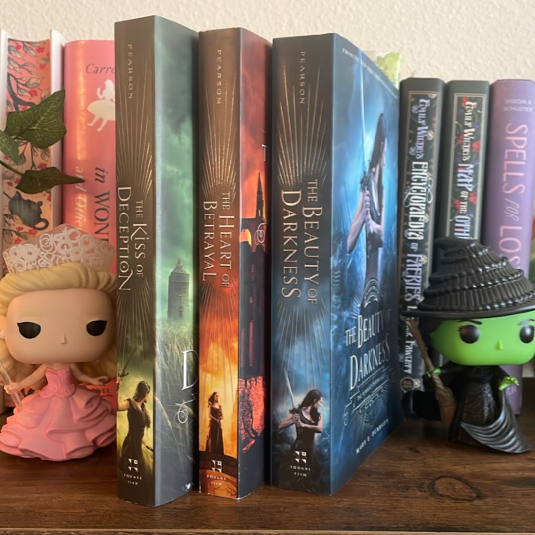 The Remnant Chronicles Boxed Set