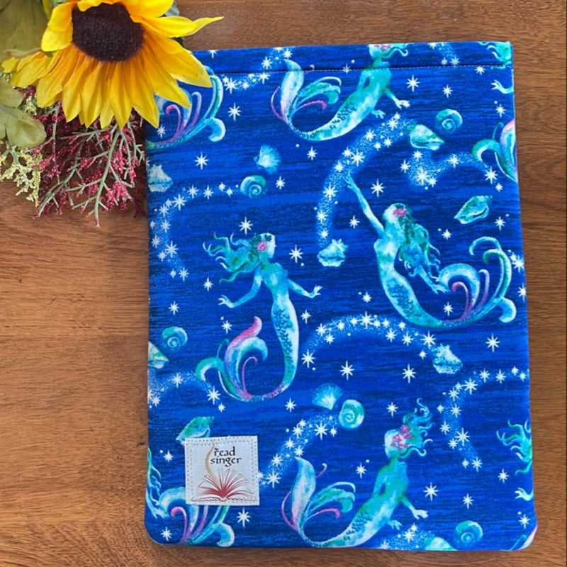 Booksleeve - Cosmic Mermaids