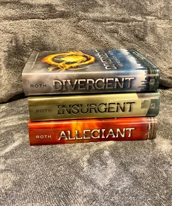 Divergent; Insurgent; Allegiant 