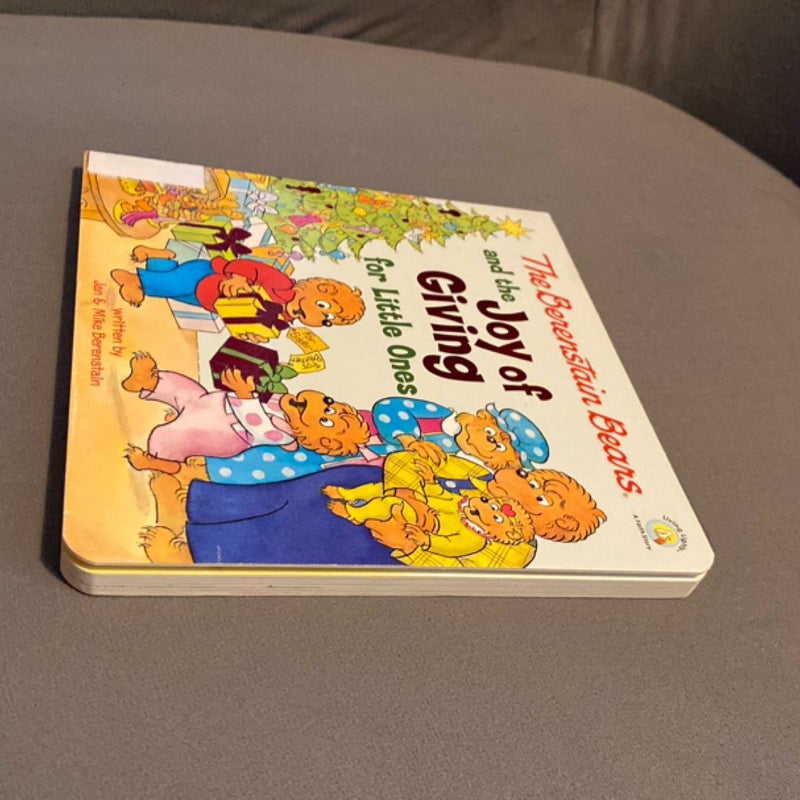 The Berenstain Bears and the Joy of Giving for Little Ones