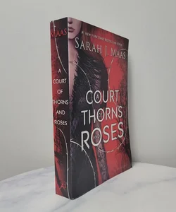 A Court of Thorns and Roses | OOP Paperback Out of Print