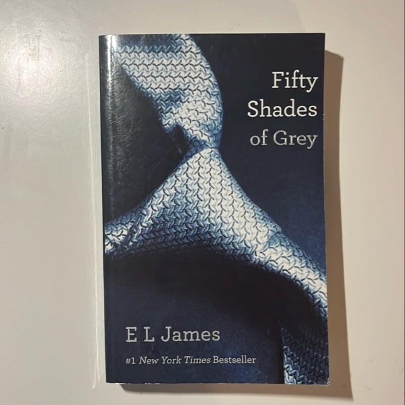 Fifty Shades of Grey (First Vintage Books Edition) 