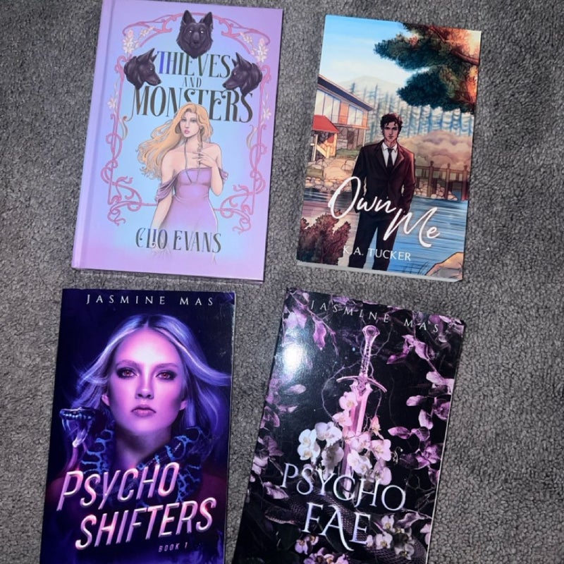 Romantasy special edition bundle