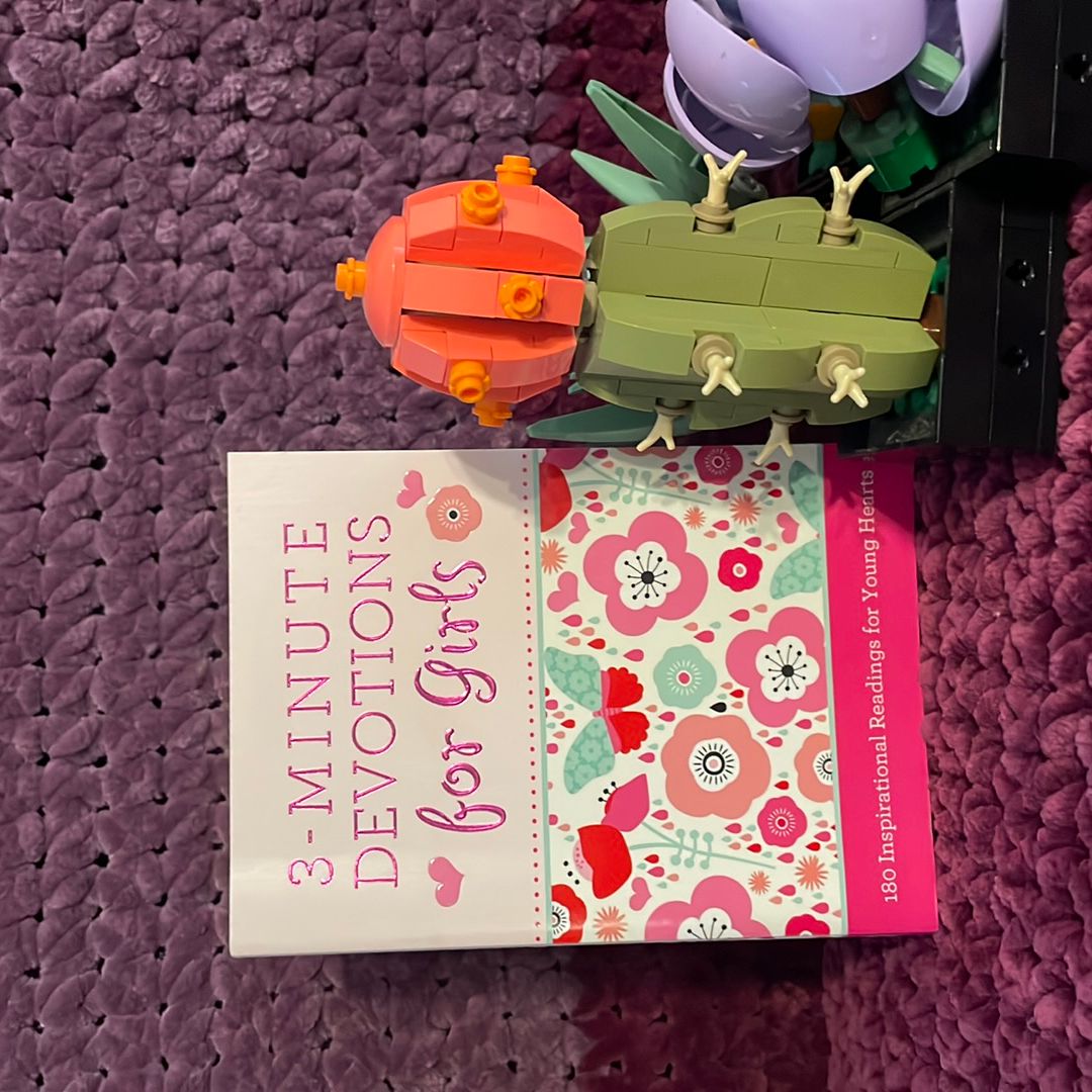 3-Minute Devotions for Girls