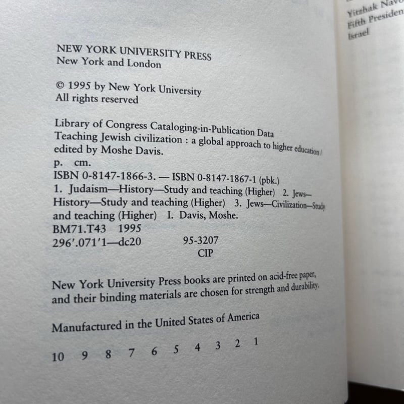 Teaching Jewish Civilization by Moshe Davis