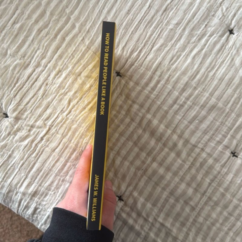How to Read People Like a Book by James Williams, Paperback | Pangobooks