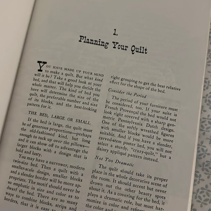 The standard Book of Quilt Making and Collecting