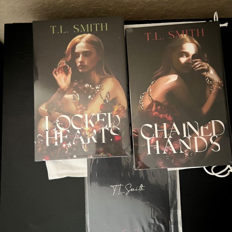 Mystic - Chained Hands & Locked Hearts by TL Smith