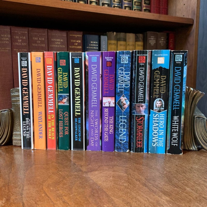 David Gemmell Collection of 11 Books: White Wolf, Hero in the Shadows, Stormrider, Legend, The King Beyond the Gate, The Swords of Night and Day, The Legend of Deathwalker, Quest for Lost Heroes, Druss the Legend, Waylander, In the Realm of the Wolf