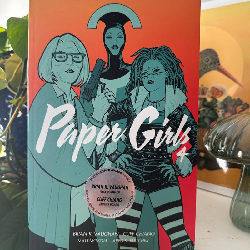 Paper Girls Volume 4