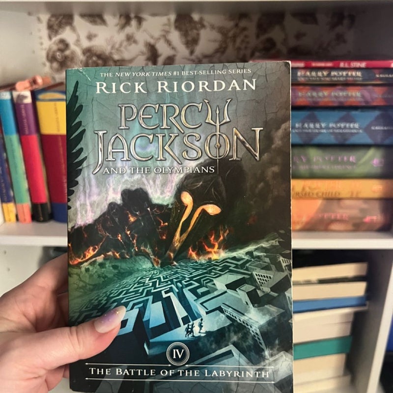 Percy Jackson and the Olympians, Book Four the Battle of the Labyrinth (Percy Jackson and the Olympians, Book Four)
