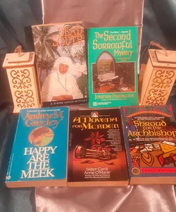 5 Religious Priest / Nun Mysteries book lot: Happy are the Meek; A Novena for Murder; Shroud for the Archbishop, Dead South, The Second Sorrowful Mystery