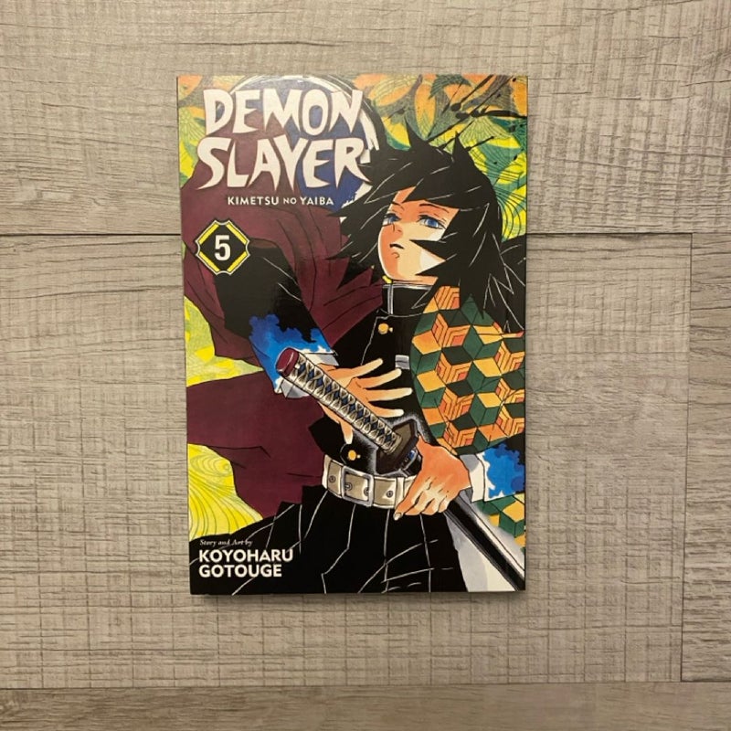 Demon Slayer: Kimetsu No Yaiba, Vol. 5