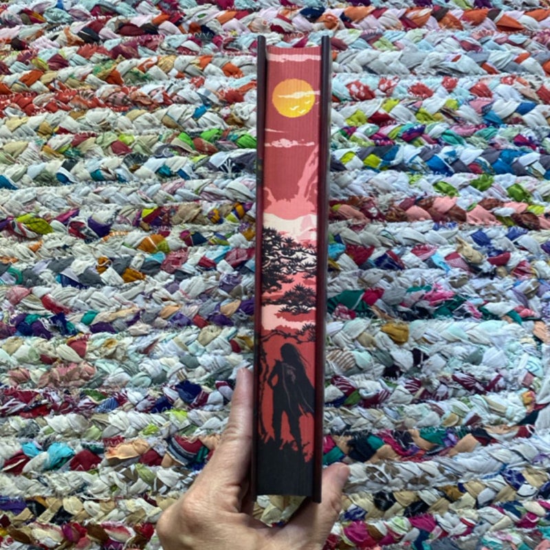Five Broken Blades (Deluxe Limited Edition)