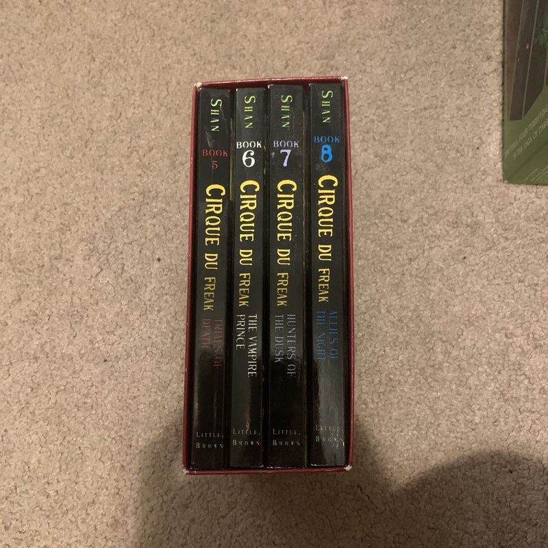 Cirque du Freak Boxed Set 2