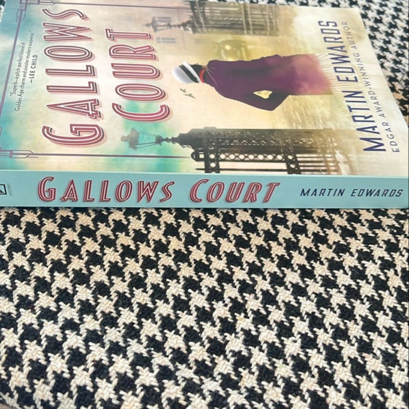 Gallows Court *like new