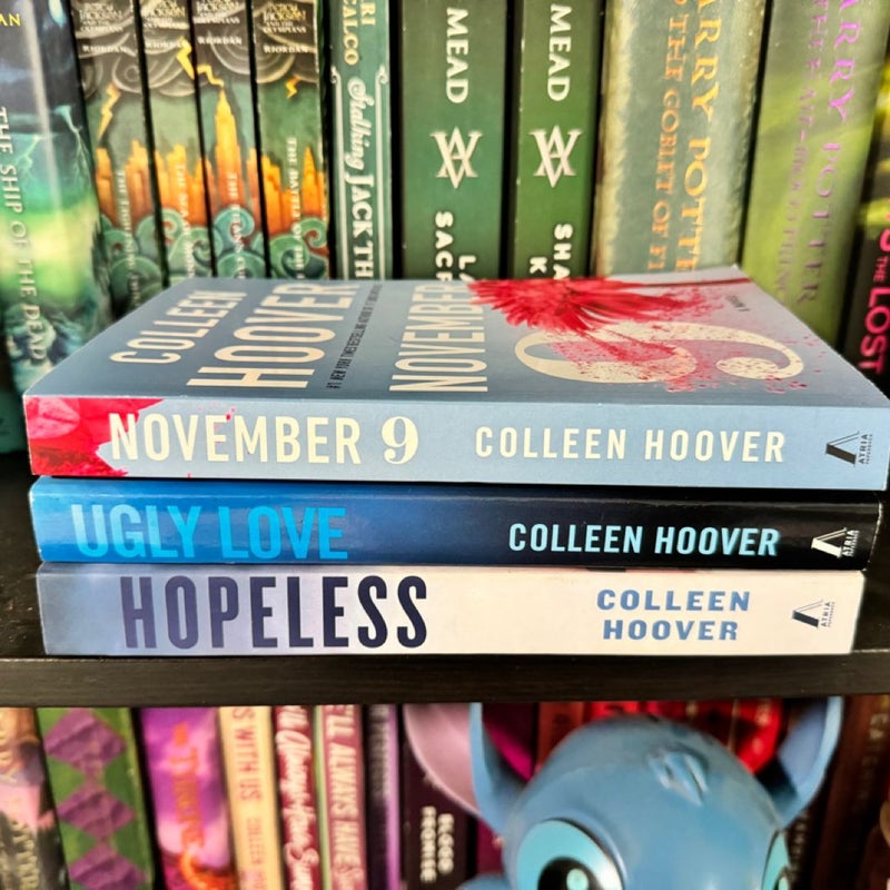 3 Colleen Hoover Book Bundle- Ugly Love, November 9, Hopeless- Good Conditions