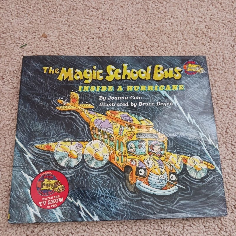 Vintage The Magic School Bus Book Bundle