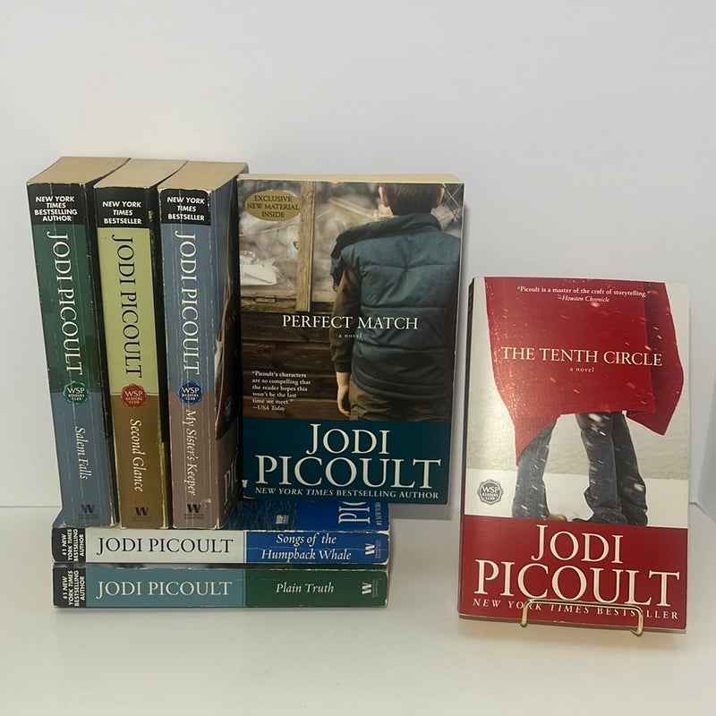 Jodi Picoult’s (7 Book) Bundle: Salem Falls, Second Glance, My Sister’s Keepers, Perfect Match, Songs of the Humpback Whale, Plain Truth, & The Tenth Circle