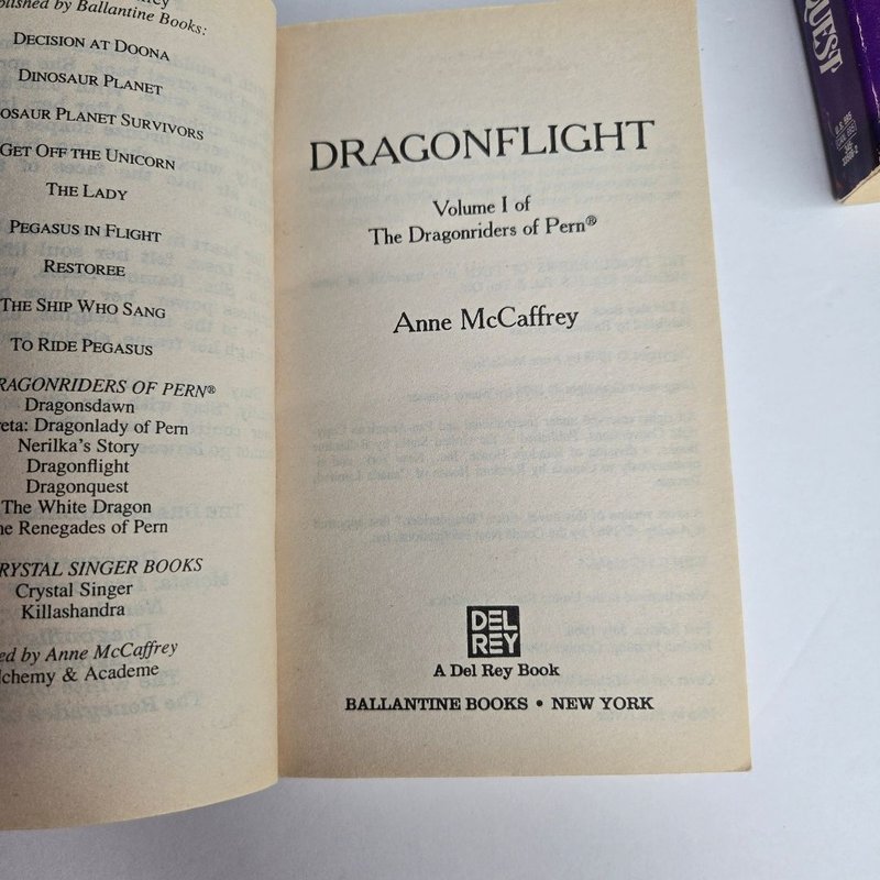 Dragonflight & Dragonquest by , Paperback | Pangobooks