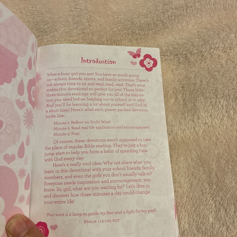 3-Minute Devotions for Girls