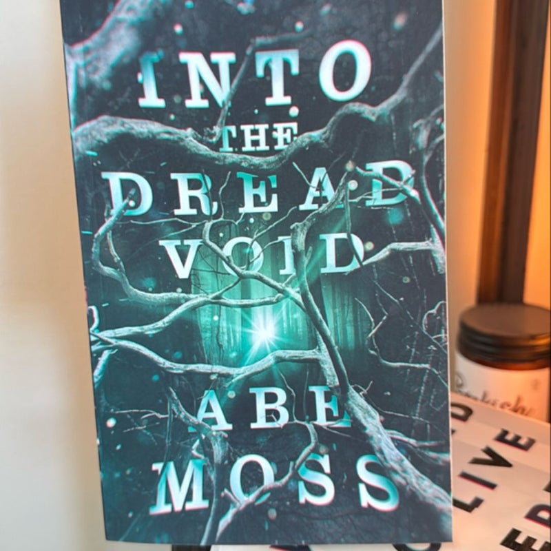 Into the Dread Void (the Dread Void Book 1)