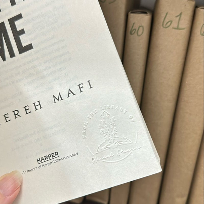 Shatter Me by Tahereh Mafi