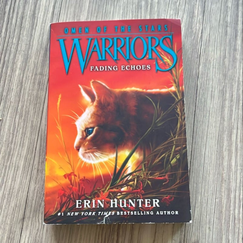 Warriors: Omen of the Stars #2: Fading Echoes