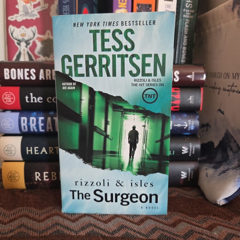 The Surgeon: a Rizzoli and Isles Novel