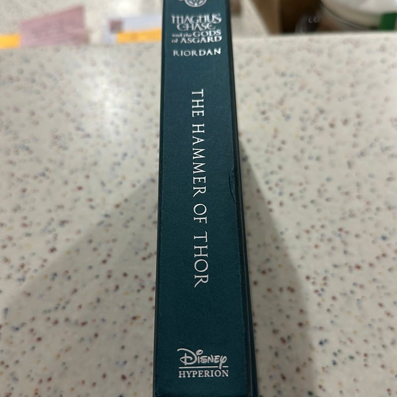 Magnus Chase and the Gods of Asgard, Book 2 the Hammer of Thor (Magnus Chase and the Gods of Asgard, Book 2)