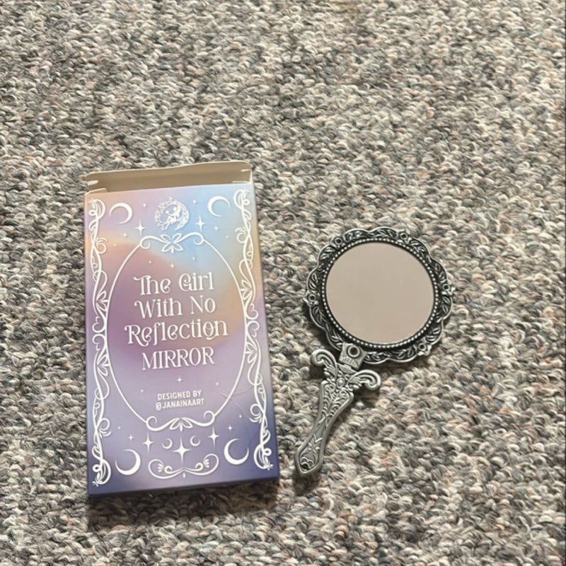 The Girl with No Reflection Mirror- Fairyloot