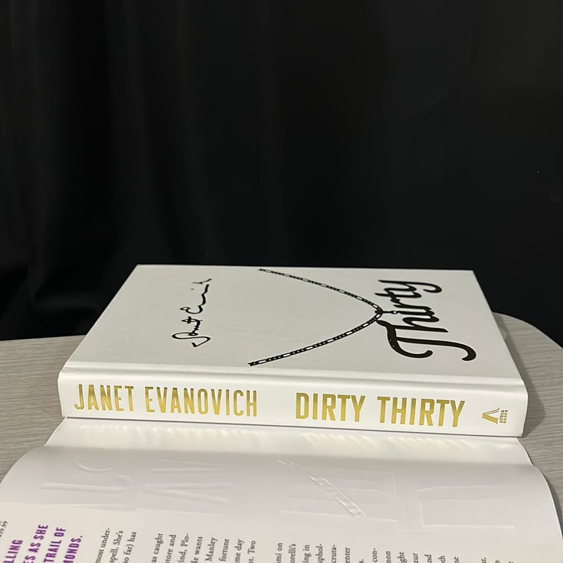 Dirty Thirty (NEW HC)