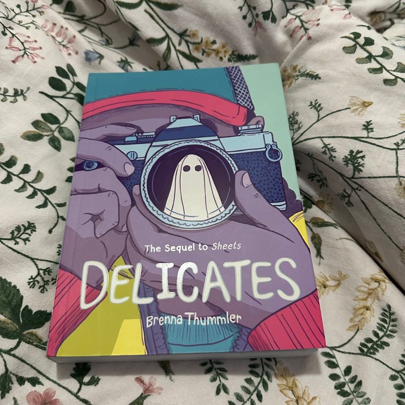 Sheets / Delicates (Sheets Books 1/2) 