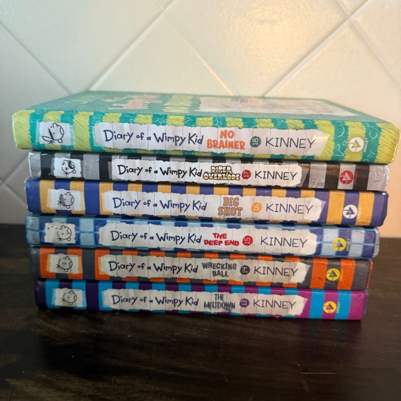 Lot of 6 Diary of a Wimpy Kid books