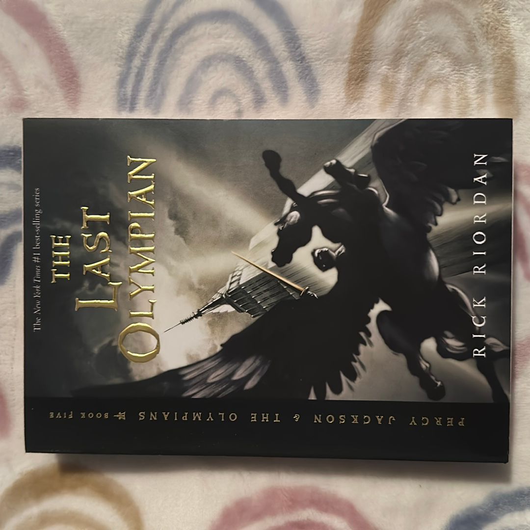 Rick Riordan Presents: the Last Fallen Moon-A Gifted Clans Novel