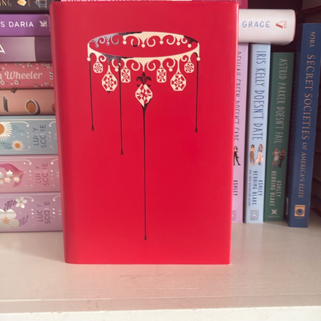 Red Queen Collector's Edition