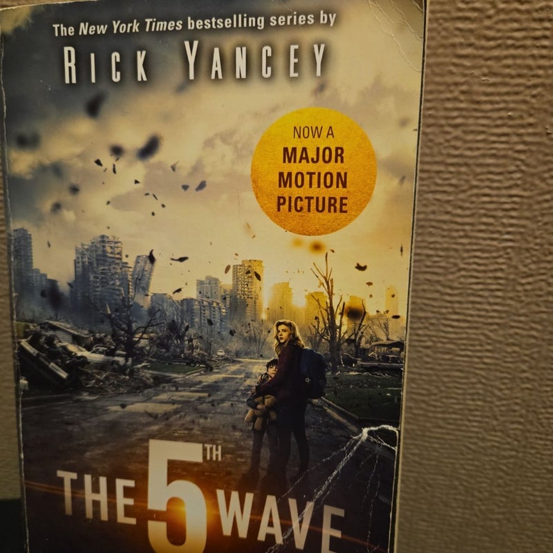 The 5th Wave