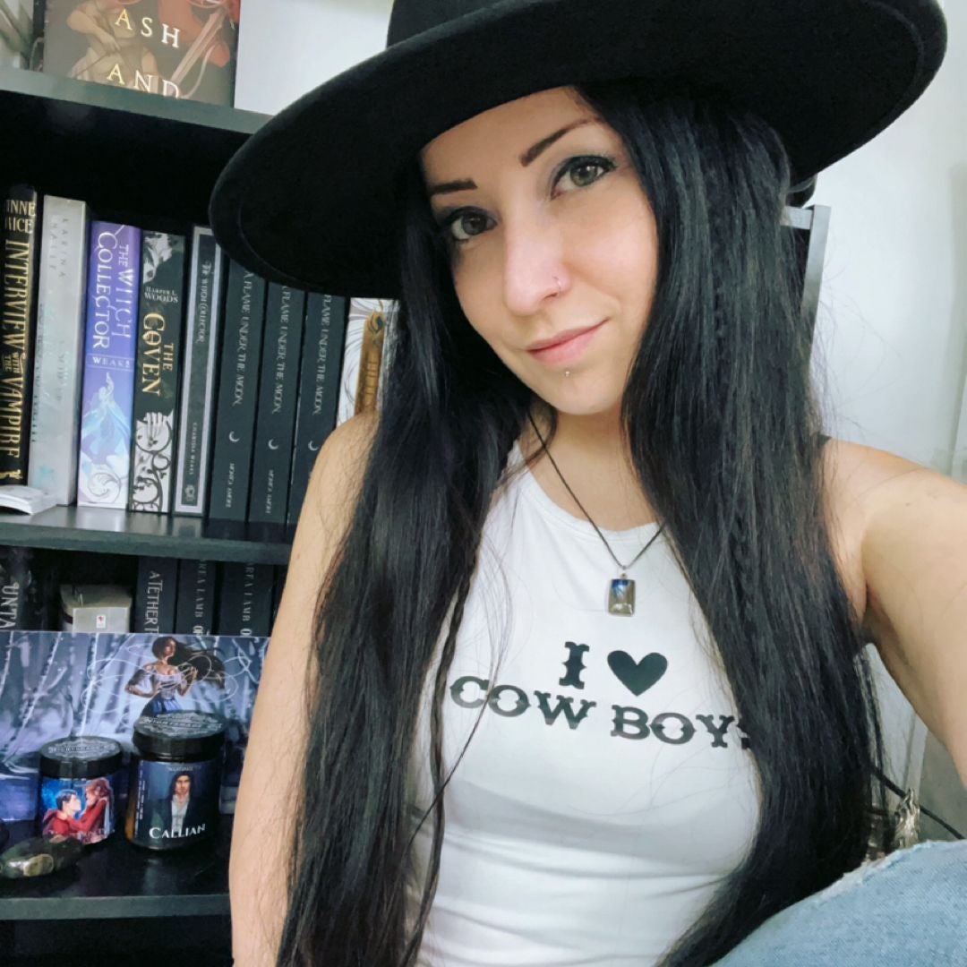 Luna’s Enchanted Bookshop
