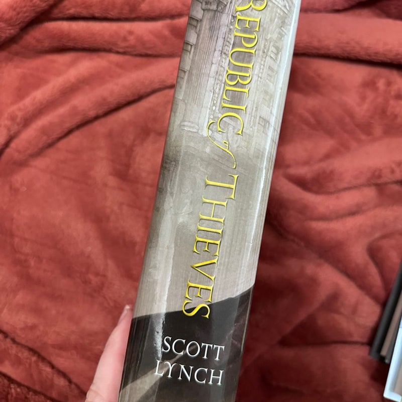 The Republic of Thieves by Scott Lynch, Hardcover Pangobooks
