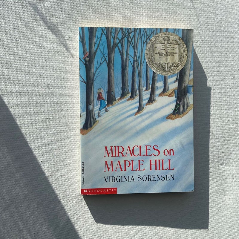 Miracles on Maple Hill