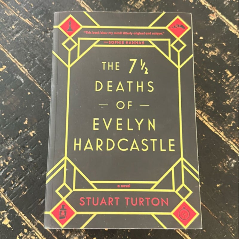 The 7½ Deaths of Evelyn Hardcastle