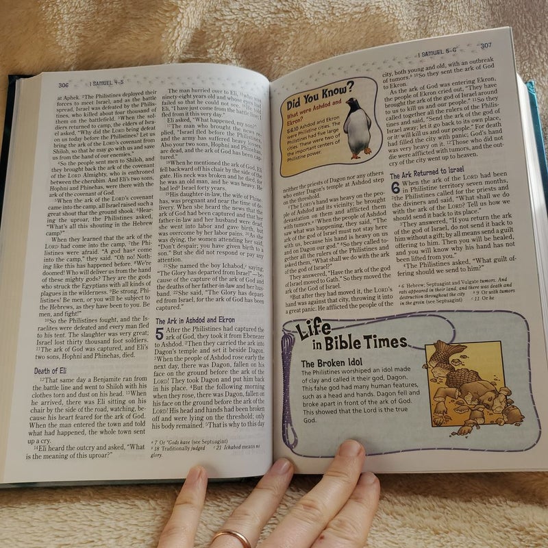NIV Adventure Bible Polar Exploration Edition